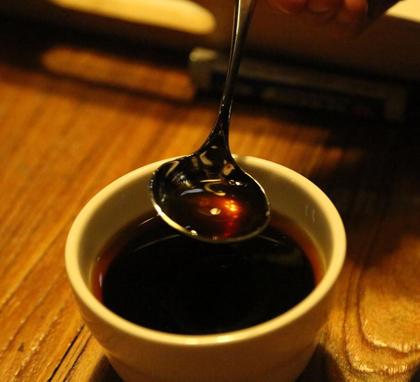 Understand the taste of high-quality coffee and evaluate the thick bitter acid of a cup of fine coffee