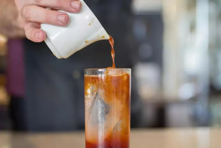 Choose which coffee machine will make a different good coffee