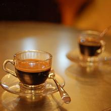 The latest introduction of fine coffee, raw beans, Brazilian coffee