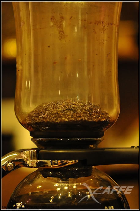 Main points of knowledge of coffee brewing: skills of using siphon pot and analysis of common misunderstandings