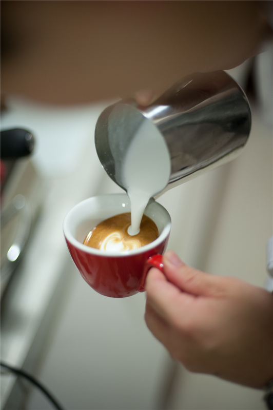 Illustration; the production of Coffee pull pattern Tulip Analysis of the Fusion of Coffee Milk foam and espresso