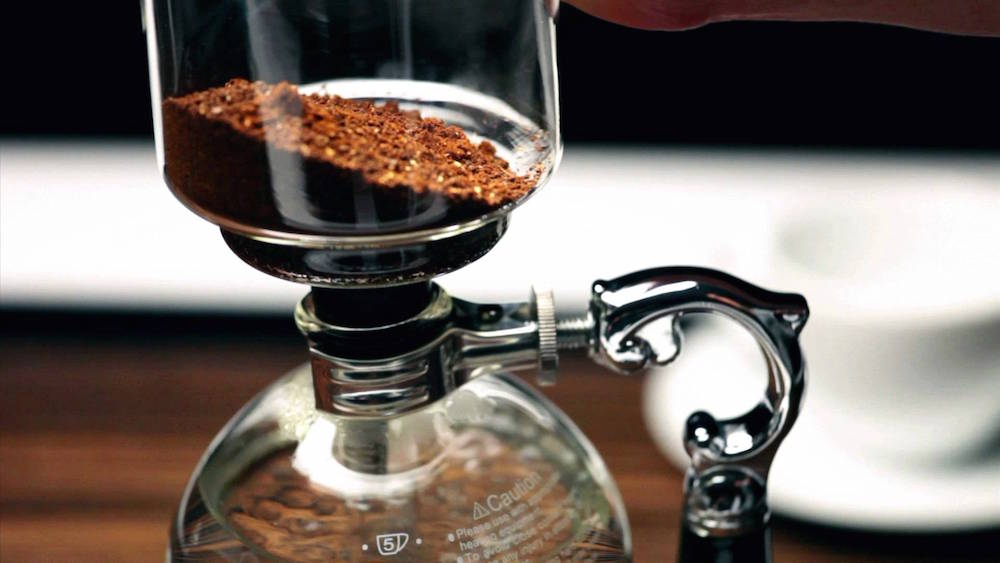 Siphon pot mocha pot drip coffee what is the difference simple analysis of the three commonly used coffee brewing