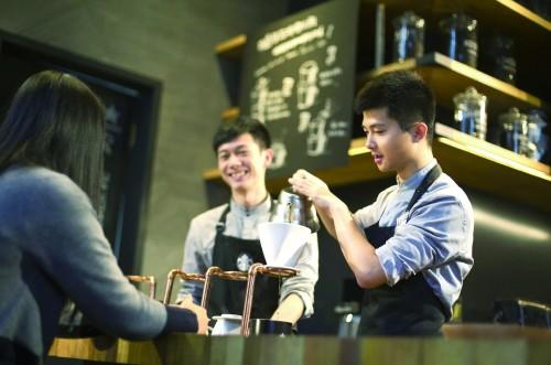 When you graduate from liberal arts, you can only make coffee? It is difficult for liberal arts graduates to obtain employment properly packaged and fully commercialized.
