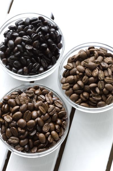 What are the ingredients of coffee beans? What are the ingredients of coffee beans? Tannic acid, fat, caffeine