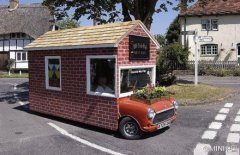 British Emsbury Mini Mobile Coffee car