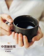 The rich aroma of black coffee and the method of making black coffee