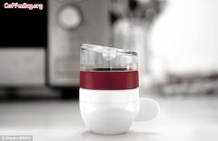 Piamo the world's smallest coffee machine can make a cup of espresso in 30 seconds.
