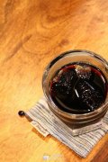 The principle of Vietnamese coffee pot