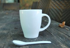 Coffee utensils choose flower cups and flowers