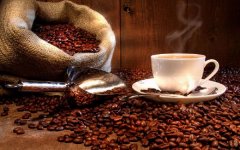 Coffee taste interpretation of the sour, bitter and mellow aroma of coffee