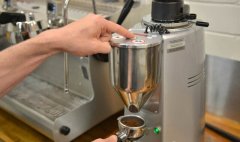 Coffee machine common sense how to adjust the Italian coffee grinder