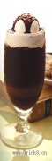 Fancy coffee in winter coffee shop recommends hot coffee-5