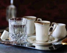 European coffee culture can't face life without a cup of coffee in the morning.