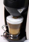 There are three ways to make black coffee. There are three different coffee pots.