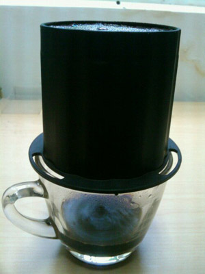 Hand coffee grinding powder brewing coffee bean grinding