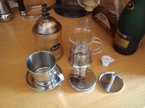 The simplest drip filter brews the Vietnamese coffee pot.