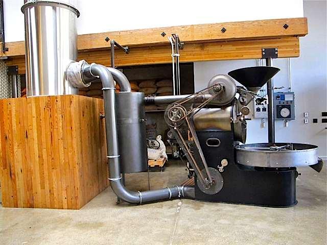 Judging the blockage of smoke exhaust pipe of coffee roaster and the method of checking and cleaning