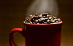 Oil yield and freshness of roasted coffee with oil
