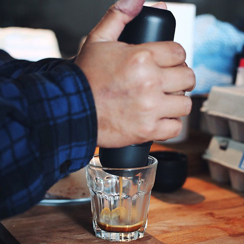 If you want to do it, make a portable coffee machine and let you join the trend group.
