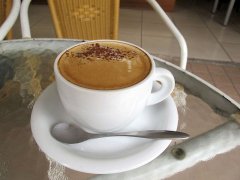 General knowledge of fine coffee water quality and water temperature of brewed coffee