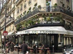Stroll through the Cafe Cafe in Paris to enlighten the art
