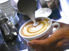 Create an art space to make the coffee more delicious