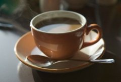 Can I have coffee during my period? The disadvantages of drinking too much coffee during menstruation