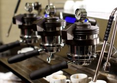 Coffee shop capital operation and equipment renting coffee shop entrepreneurial knowledge