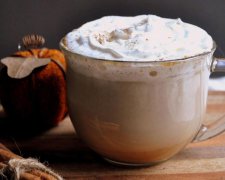 There are many kinds of coffee drinks now.