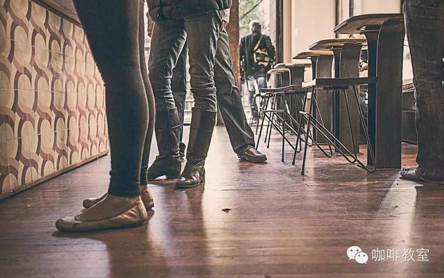 Still struggling to make a profit? 6 ways to make money in your cafe easily