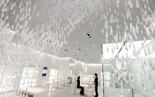 Swarovski Crystal Cafe recommended by Japanese Cafe