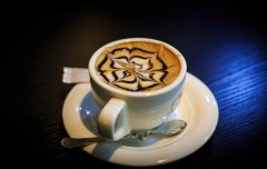 Five kinds of commonly used coffee sugar black coffee what kind of coffee sugar is good? What is coffee sugar and coffee with?