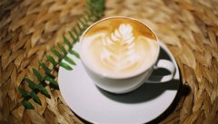 Taiwan | Sea Salt Coffee-sprinkle Salt on Milk foam Taiwan | Sea Salt Coffee quality Taiwan | Sea Salt Coffee