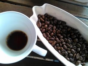 What is the price of Rosa coffee if you buy ripe beans directly in Panama? Panamanian rosy summer coffee