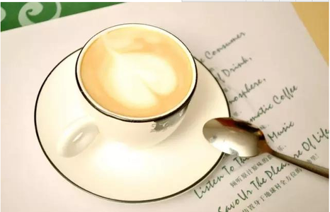 Differences in the characteristics of taste and flavor between Arabica and Mantenin coffee beans in Indonesia
